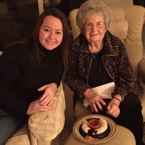 Meet your Posher, Annie